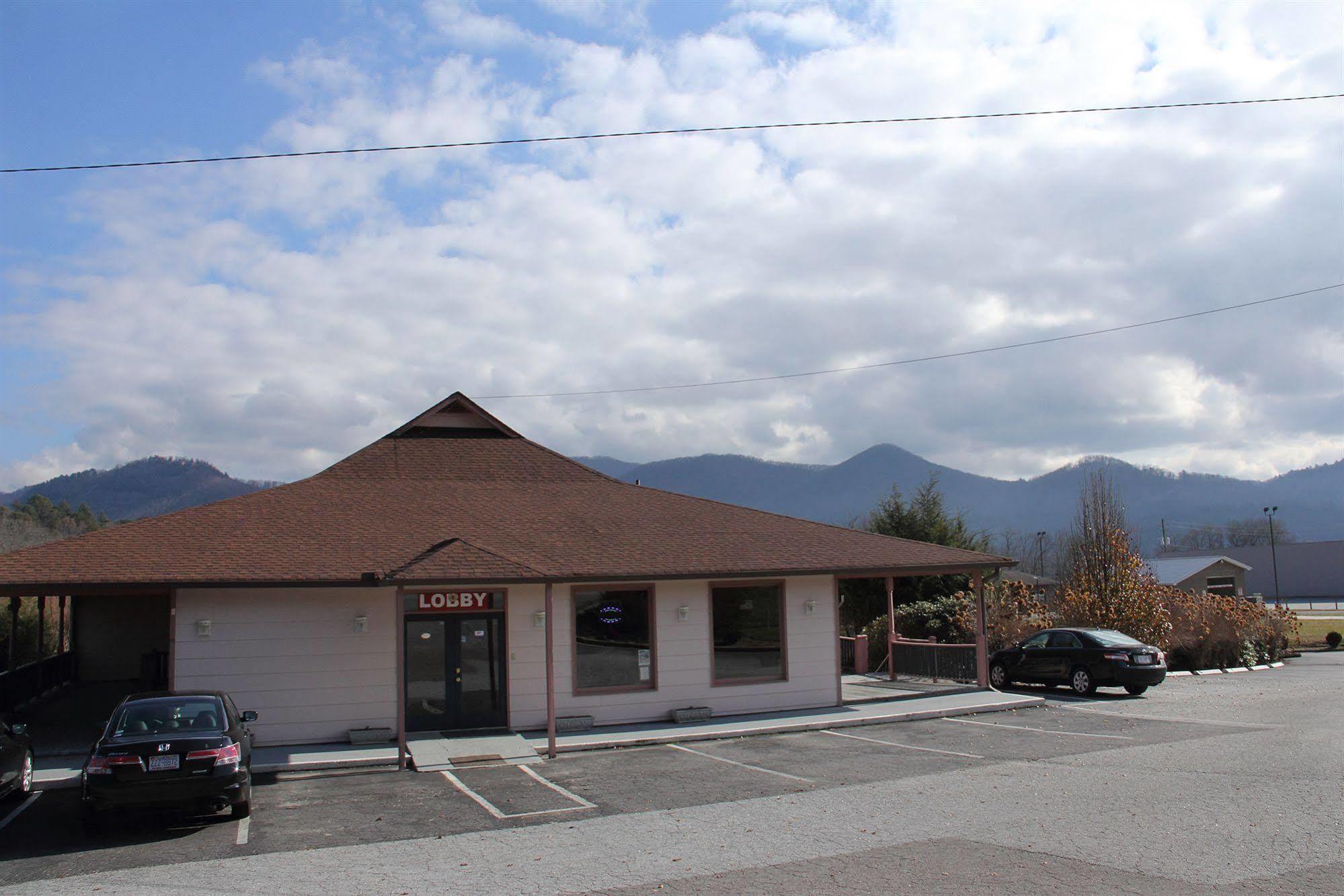 Inn Mountain Valley 2*