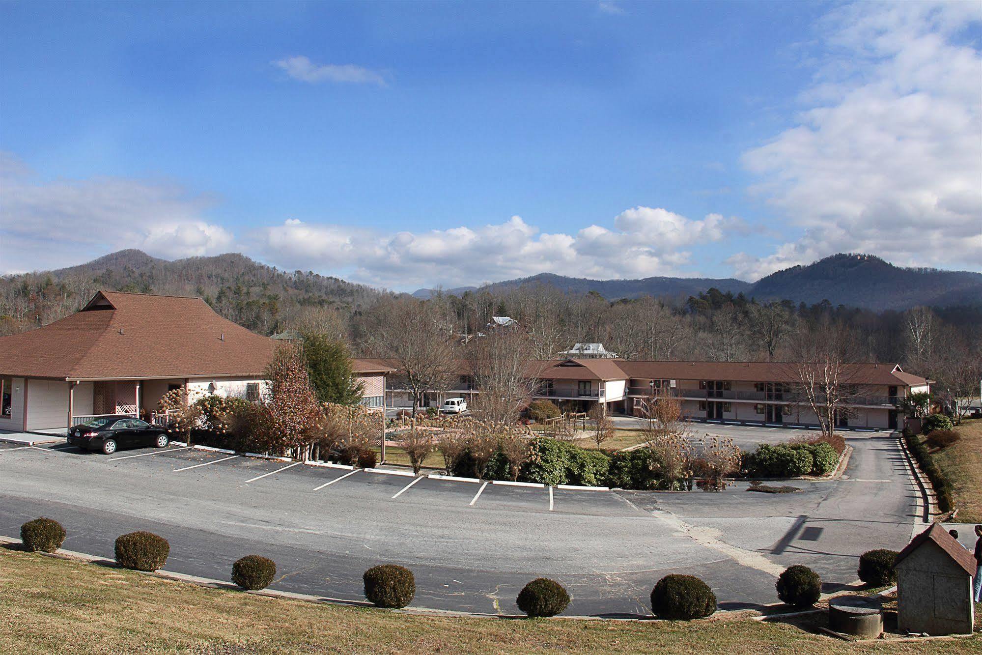 Inn Mountain Valley 2*